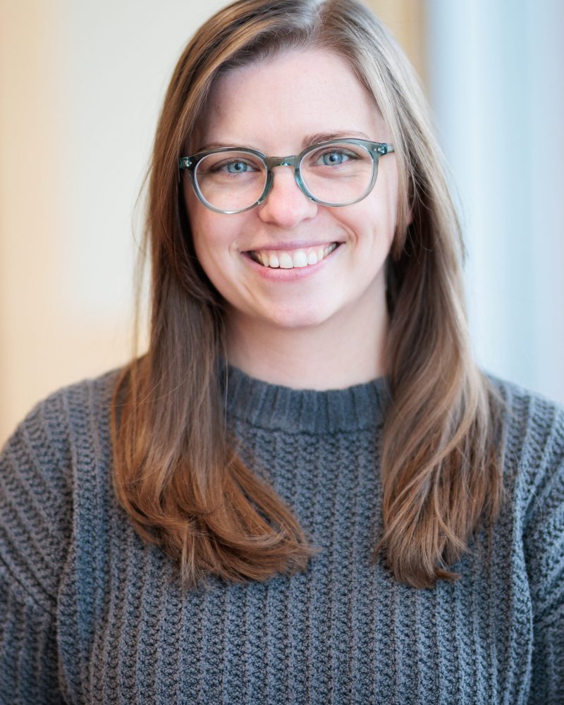 USE THIS PHOTO (8) USE THIS PHOTO (8)